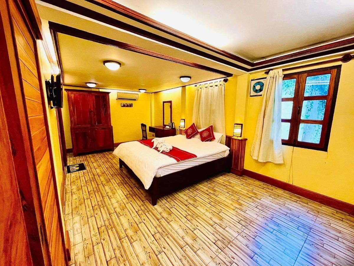 Vieng Savanh II Hotel Luang Prabang Exteriör bild
