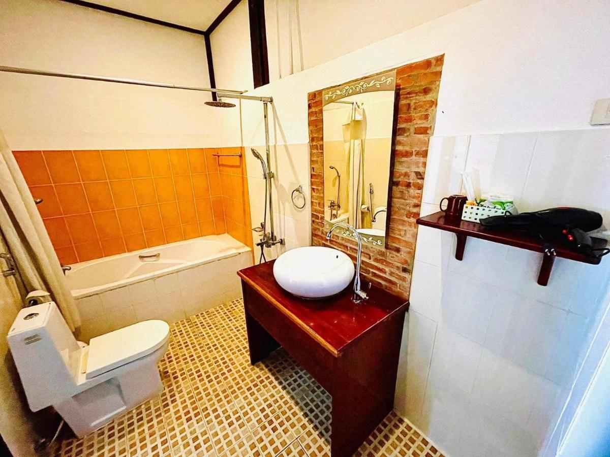 Vieng Savanh II Hotel Luang Prabang Exteriör bild