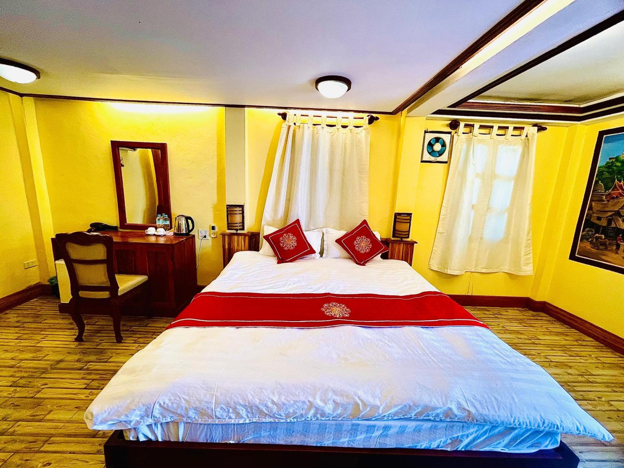 Vieng Savanh II Hotel Luang Prabang Exteriör bild